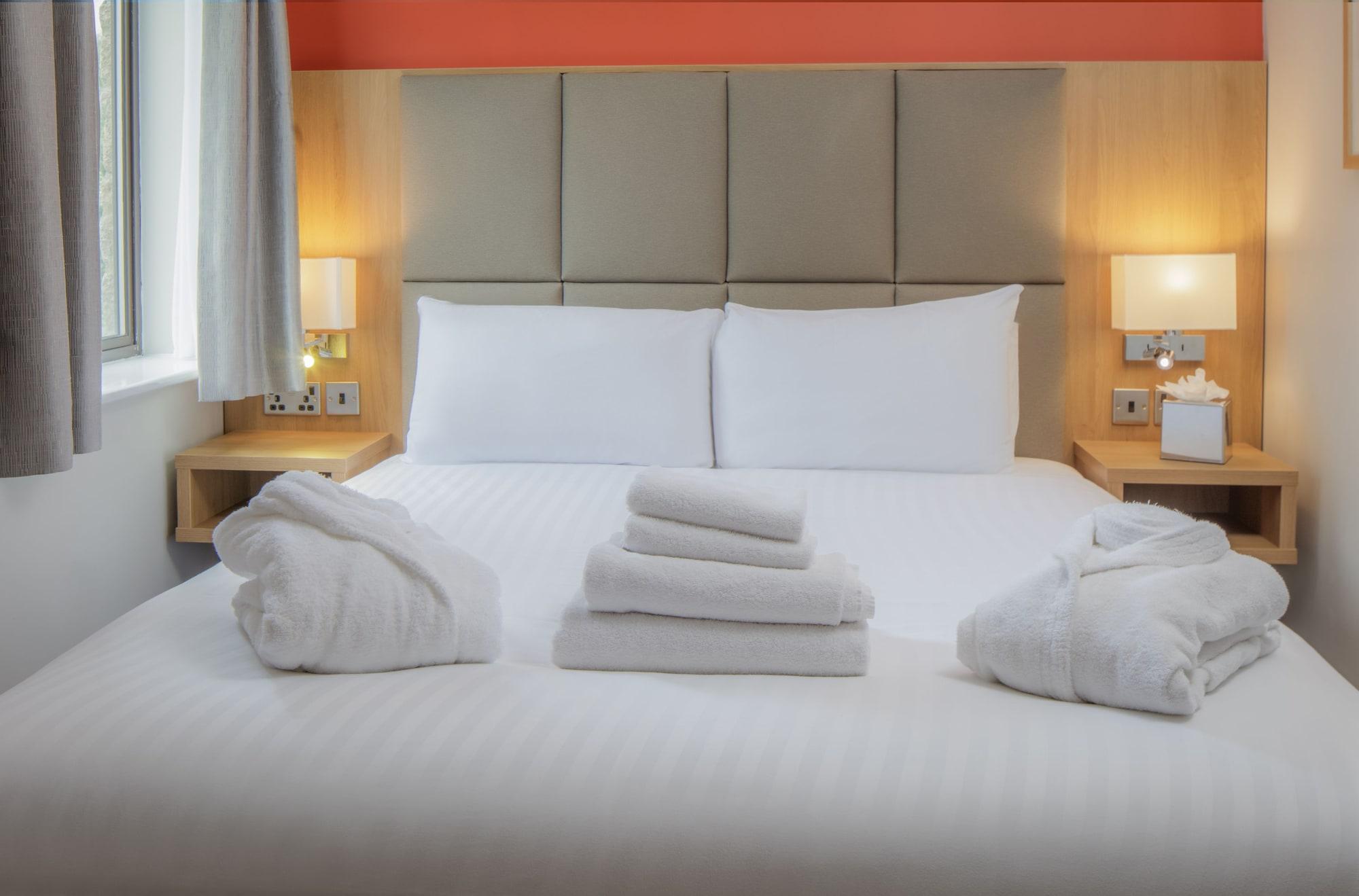 Oxford Witney Hotel Zewnętrze zdjęcie