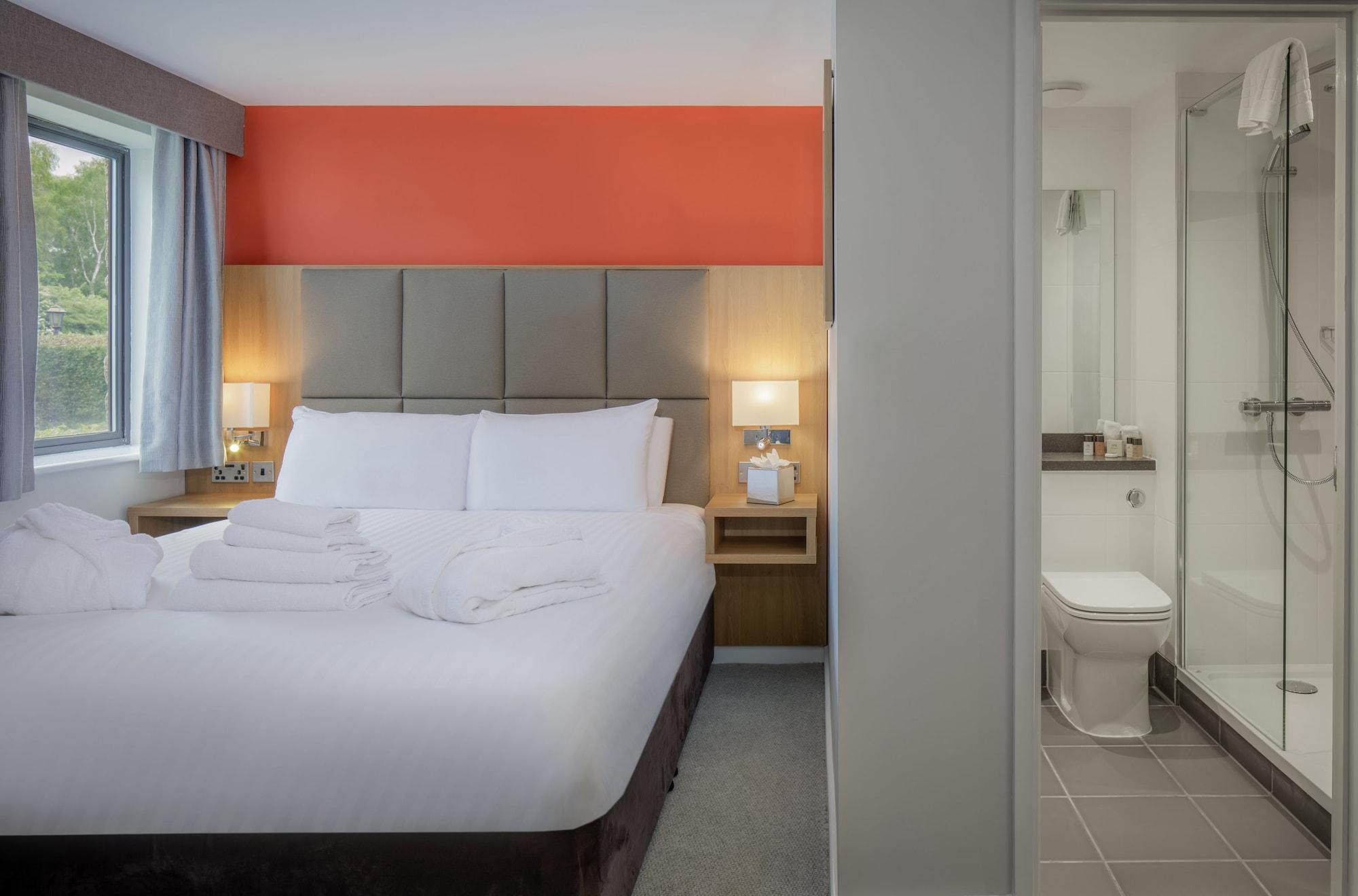Oxford Witney Hotel Zewnętrze zdjęcie