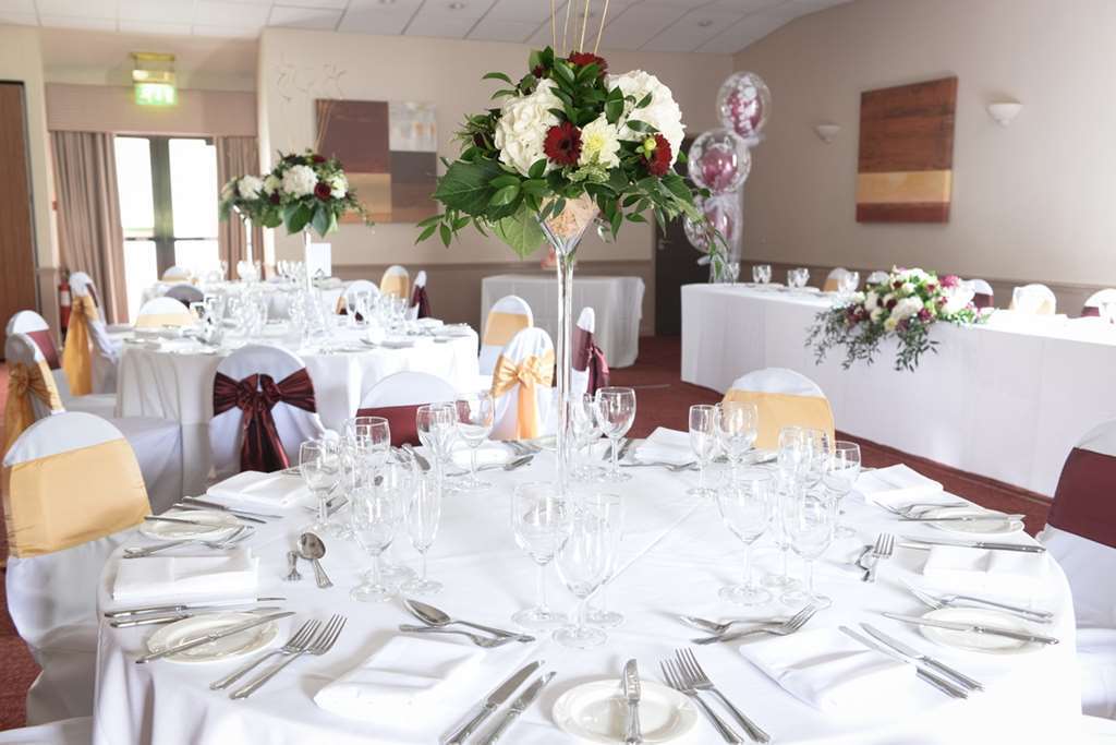 Oxford Witney Hotel Udogodnienia zdjęcie