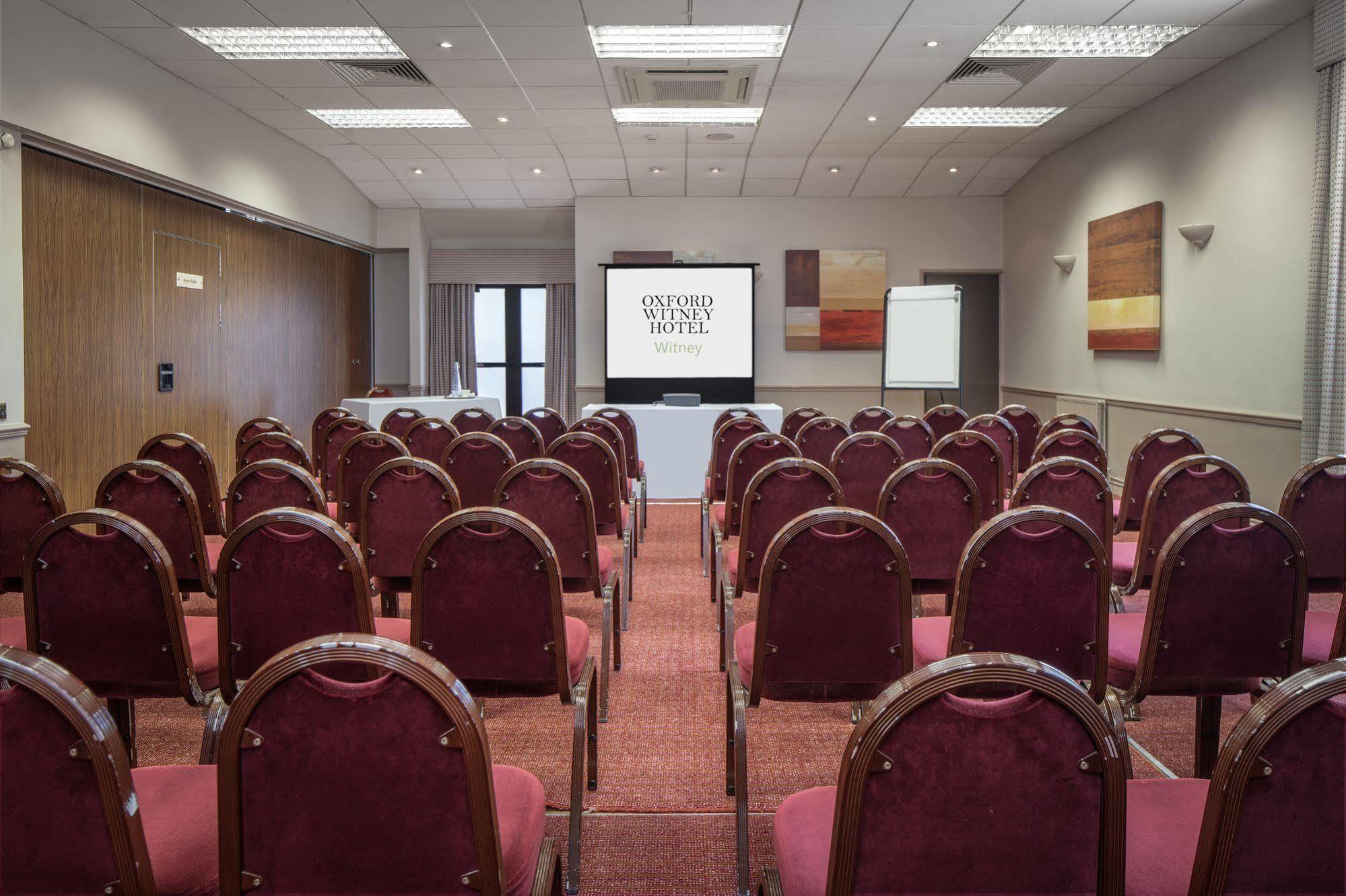 Oxford Witney Hotel Zewnętrze zdjęcie